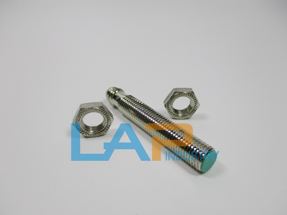 1Pcs New Proximity switch Sensor NBB2-8GM40-E2-V3