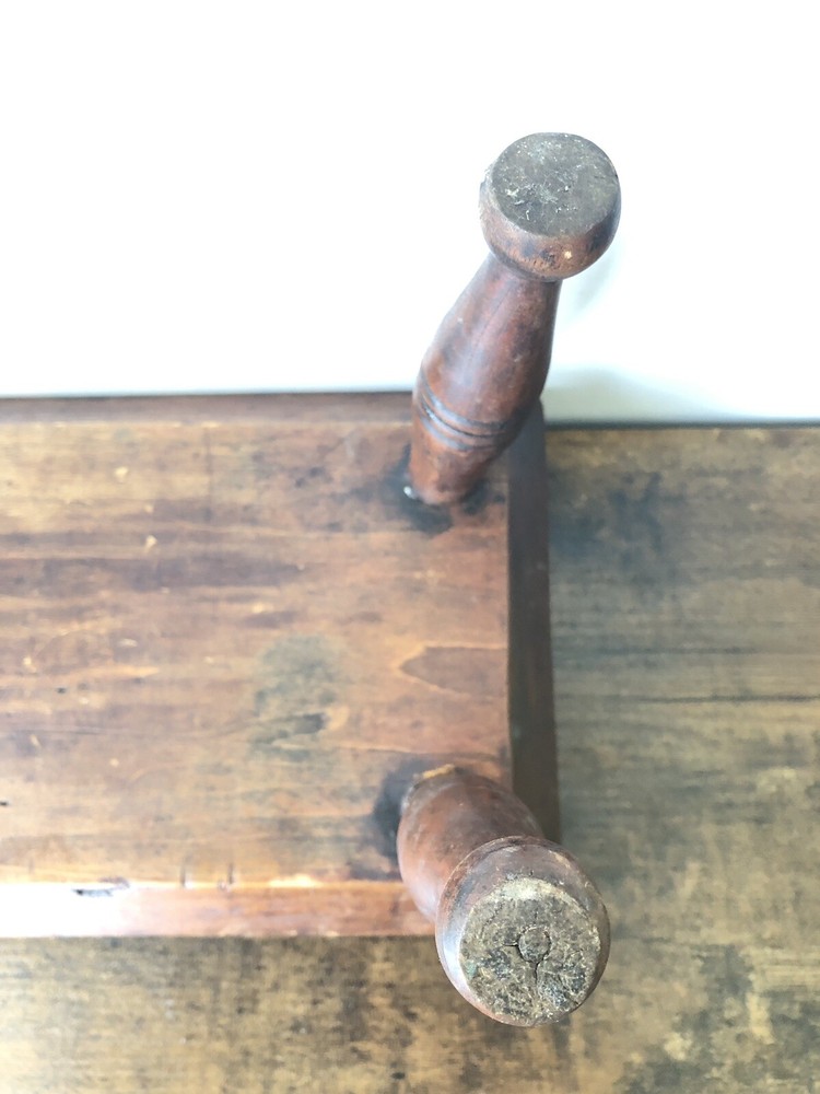 Rare 19th C. Shaker Rectangle Foot/Step Stool/Rest Button Feet Original Surface