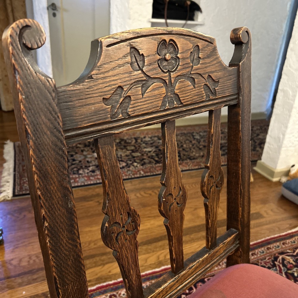 Feudal Oak Dining Room Set