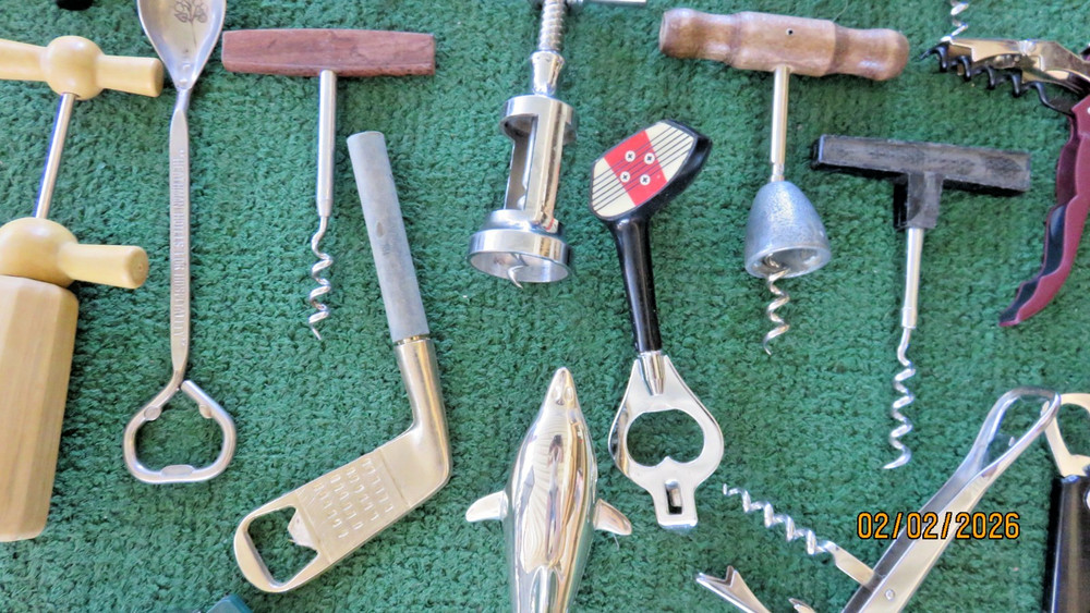 Various Vintage Wine Openers, Corkscrews & Bottle Openers