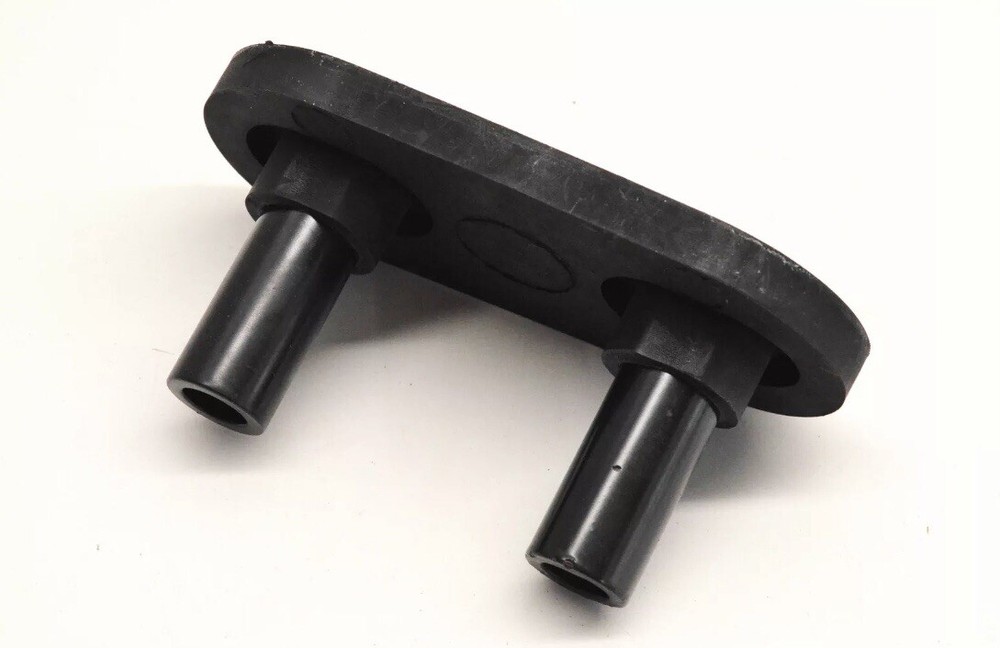 Mack Truck 25172757 Insulator Upper Motor Mount