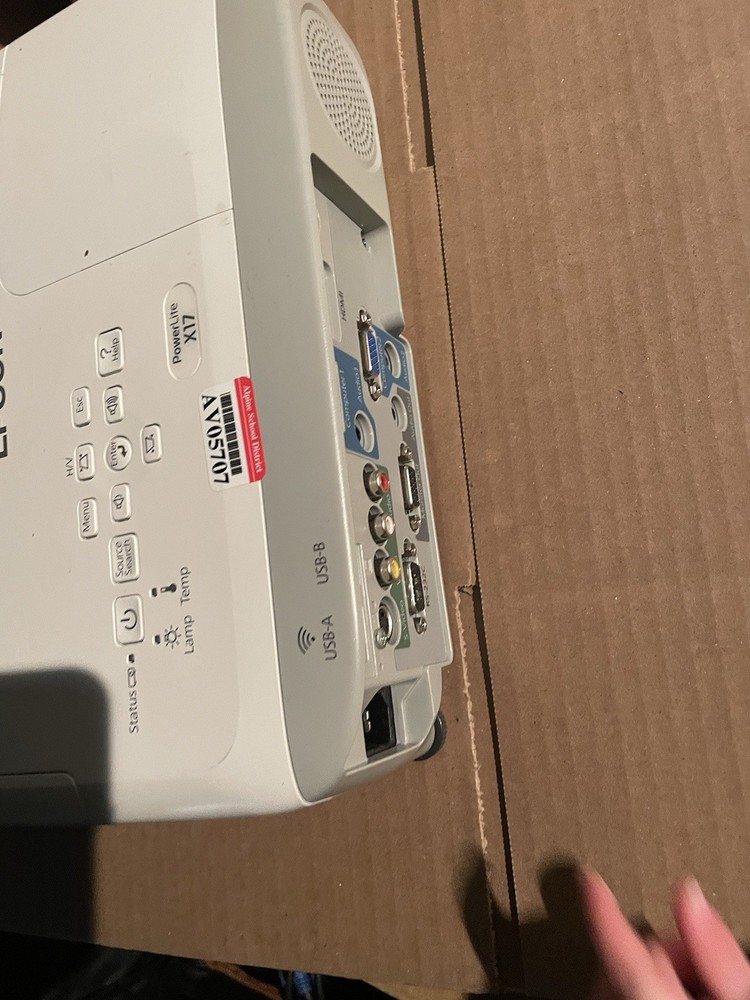 Epson Projector PowerLite X17 3577 Lamp Hours