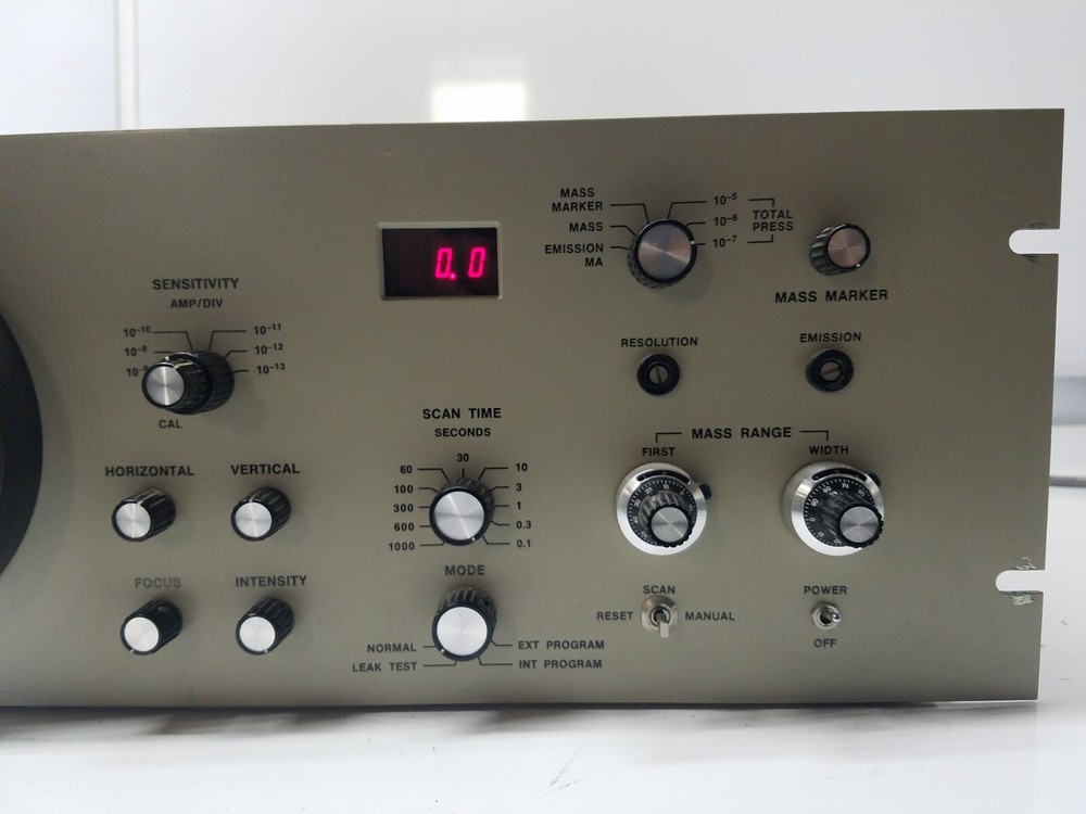 Neva Varian 978-1000 Quadrupole Gas Analyzer Rack Mountable