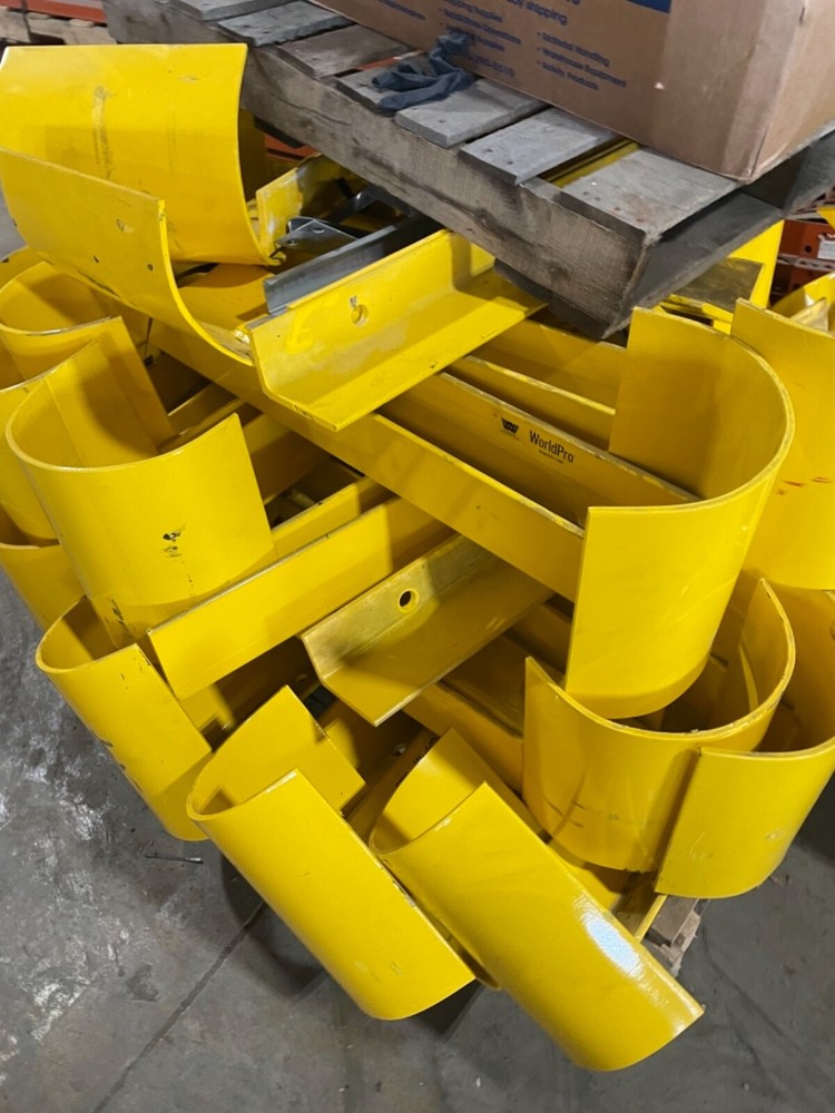 Wildeck Rack Protector Corner Guards For Pallet Racks - 1 Left / 1 Right Set