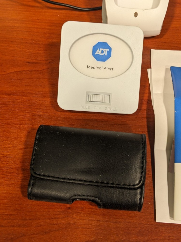 ADT On-The-Go Emergency Response System MCC-04 & MD4-01