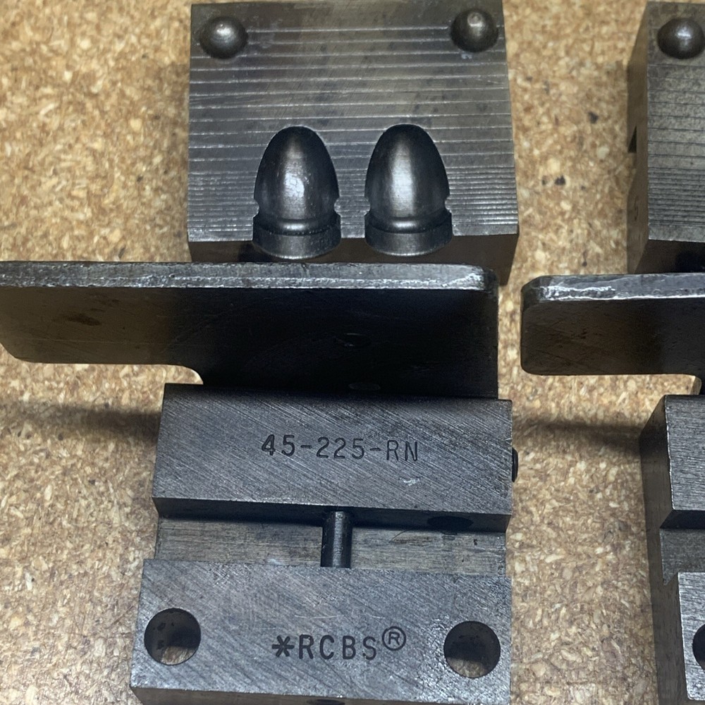 RCBS BULLET MOLDS (SELECT)