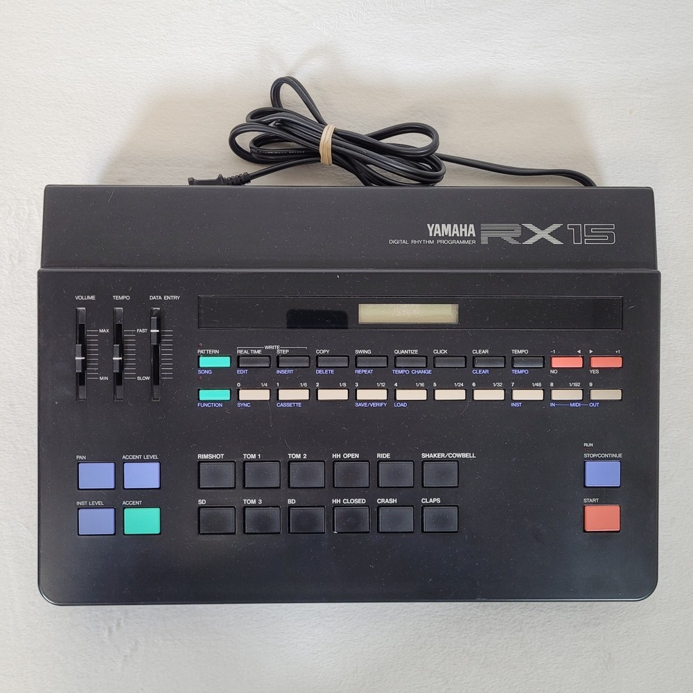 YAMAHA RX15 Digital Rhythm Programmer Drum Machine
