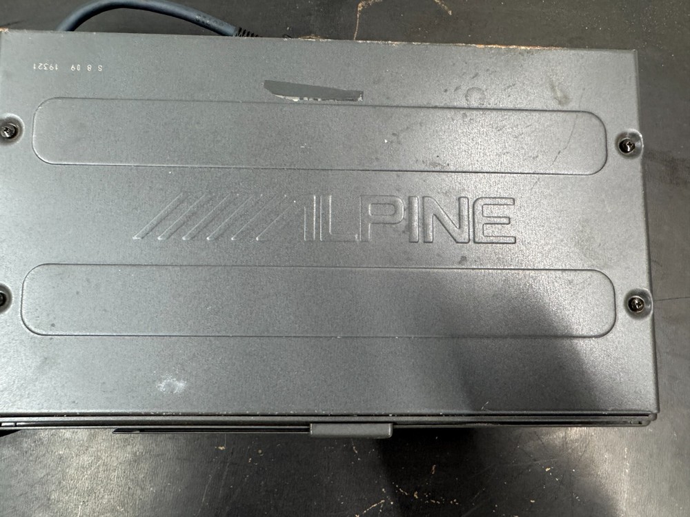 COMPACT DISC CD CHANGER – CD SHUTTLE /ALPINE