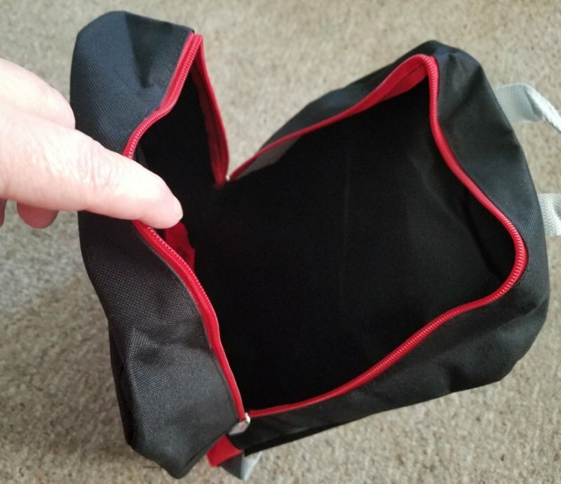 NWT Red and Black WEXFORD Basic Backpack Padded Straps