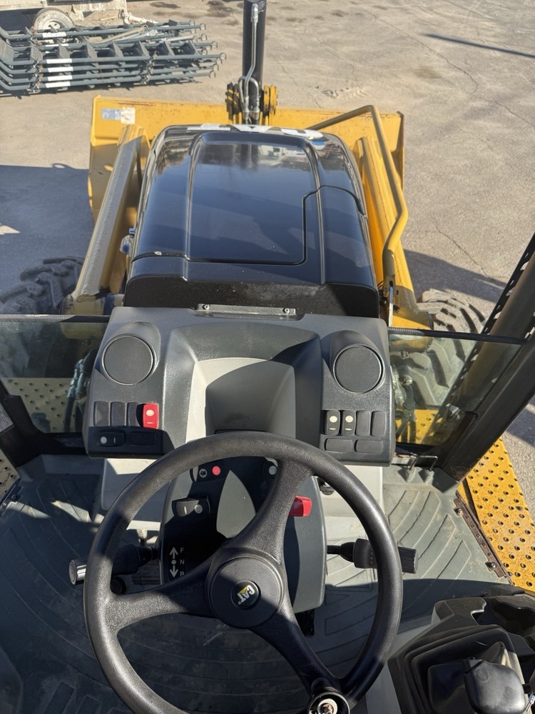 2017 CAT 450F Backhoe