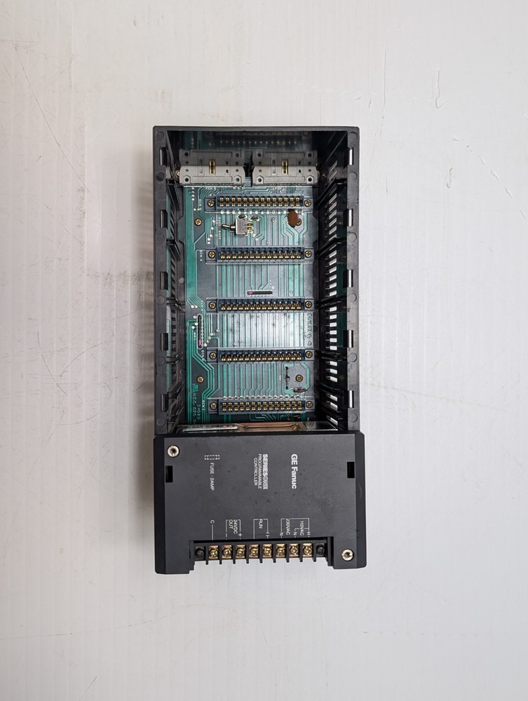 GE FANUC IC610CHS110A SERIES ONE BASE RACK