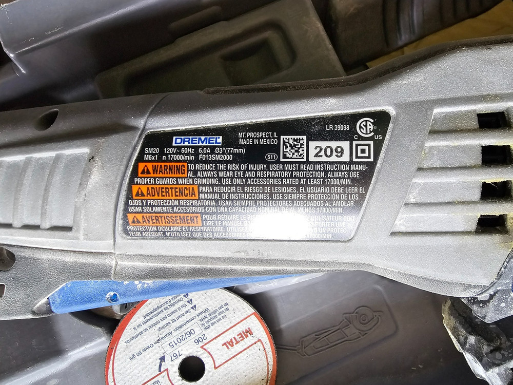 Dremel Saw-Max SM20 Versatile Cutting Tool