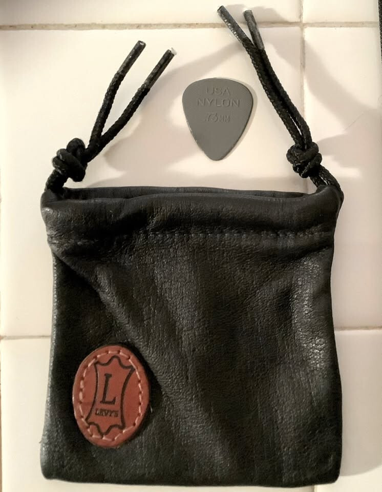 New Levy's Leathers Guitar Accessories Strap Bundle!