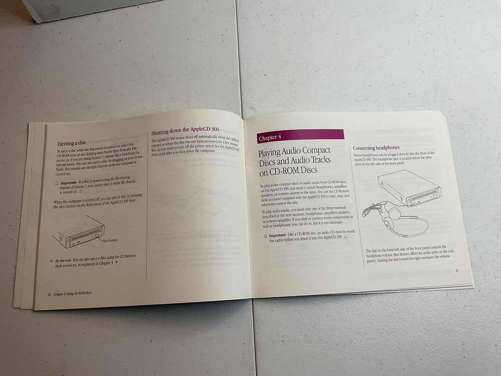 Apple Applecd 300 Users Guide 030-2719-A