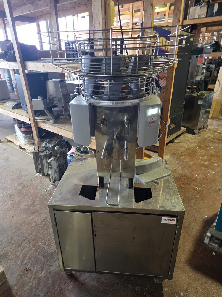Zummo Juice Machine Model Z14C 120V - FREE FREIGHT