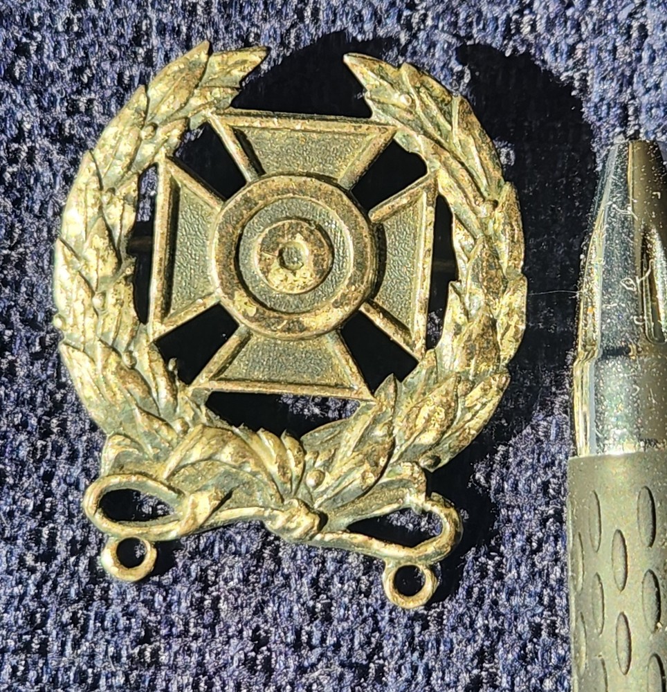 US WW2 EXPERT MARKSMANSHIP Pin Badge
