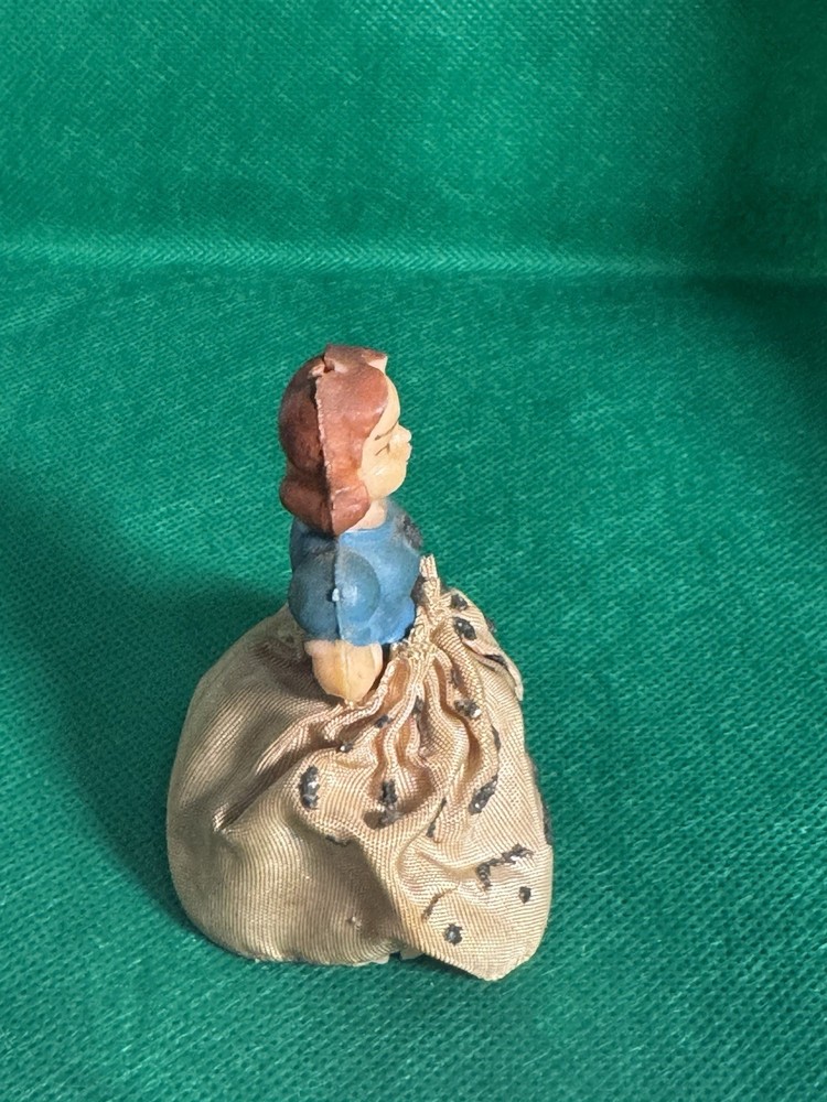 Vintage Lady Bust Spool String Pull Toy