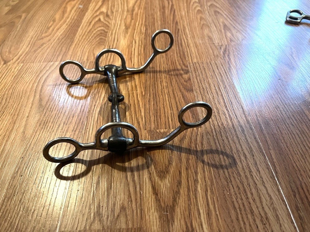 Short Shank 5” Western Tom Thumb Snaffle Bit