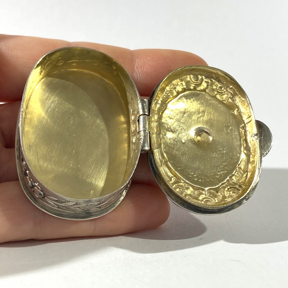 Antique Solid Silver Pillbox , Hallmarked with Floral decorations