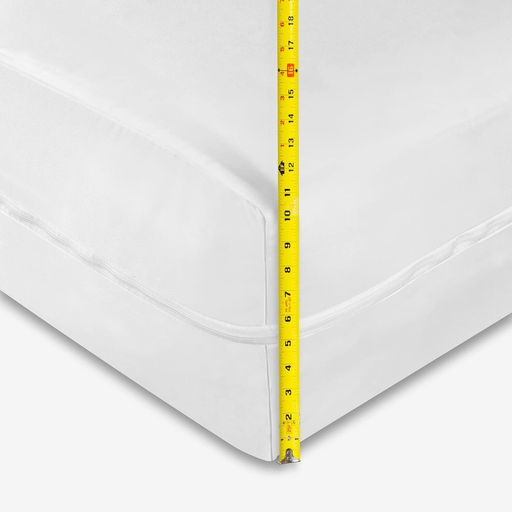 Guardmax Zippered Mattress Protector - RV Size - 100% Waterproof and Bed Bug ...