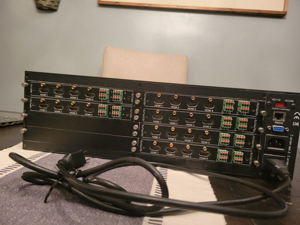 Intelix FLX-1616 Flexible Card-Based Matrix Switcher