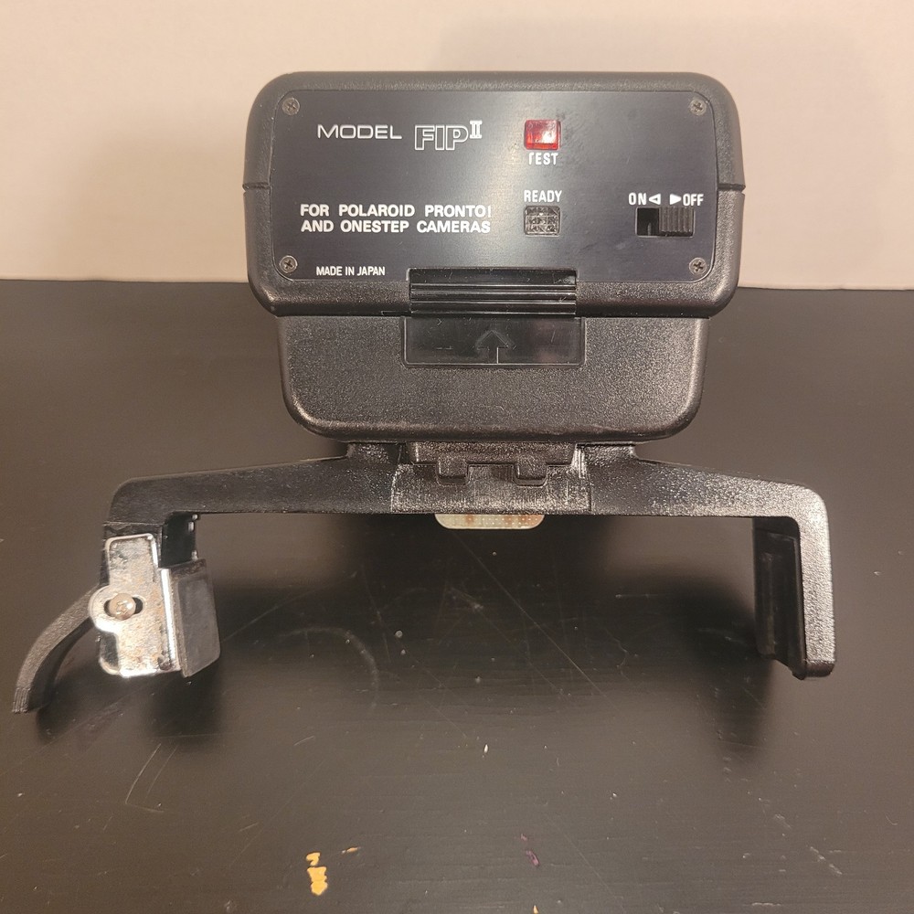 Nissin Flash Model FIP For Polaroid Pronto Land Camera Untested