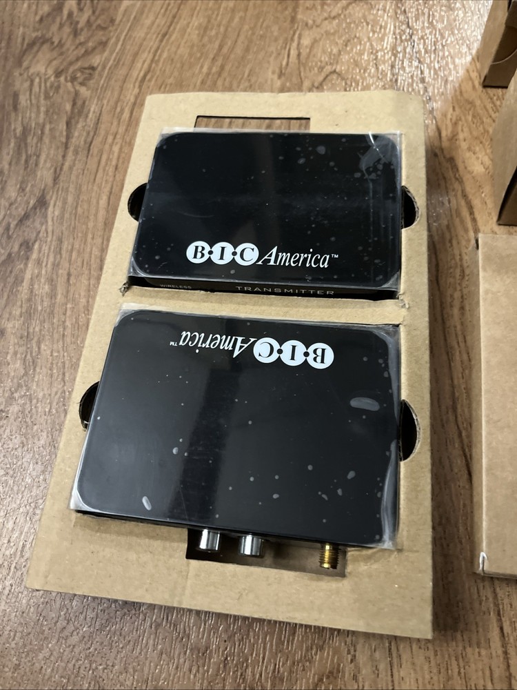 BIC America WTR-SYS 4-Channel Wireless Audio Transmitter/Receiver System