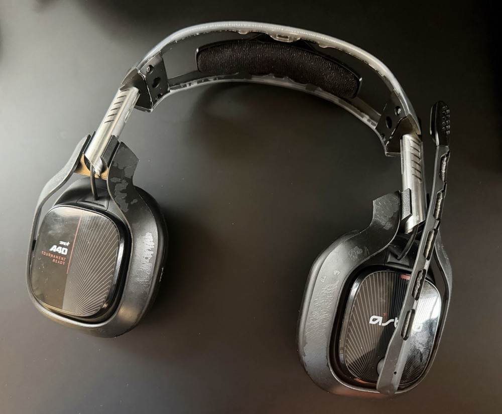 Astro A40 TR Gaming Headset – Black – Fully Functional