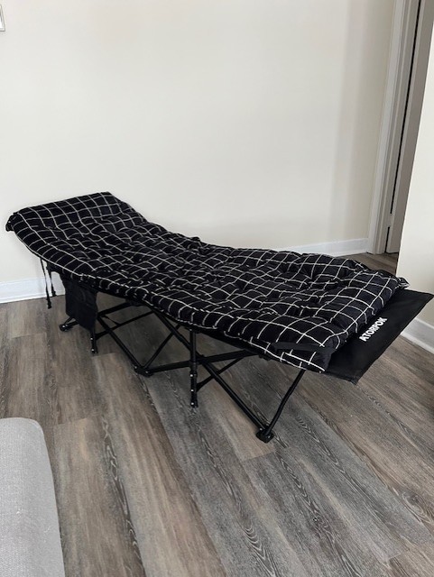 Lightweight Foldable Camping Bed Cot with Cushion - Max. Capacity: 450lbs