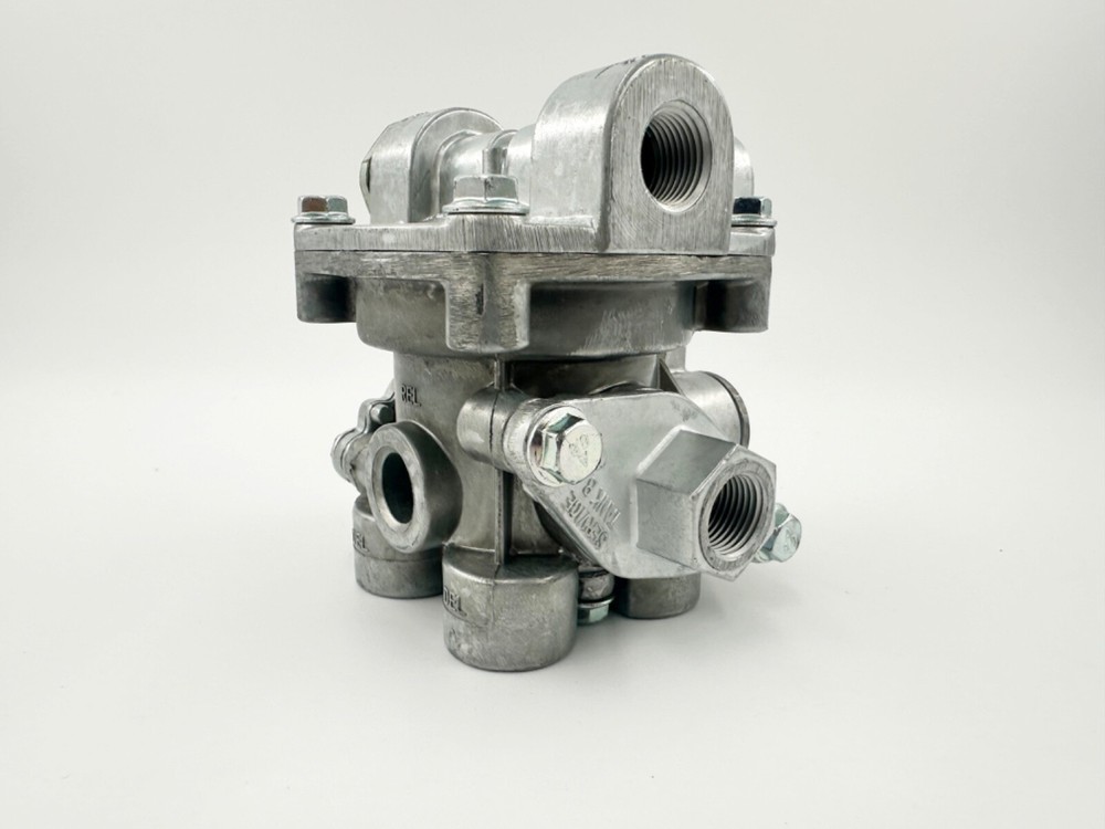 RT4 Multi-Function Trailer Spring Brake Valve - Automann KN26000
