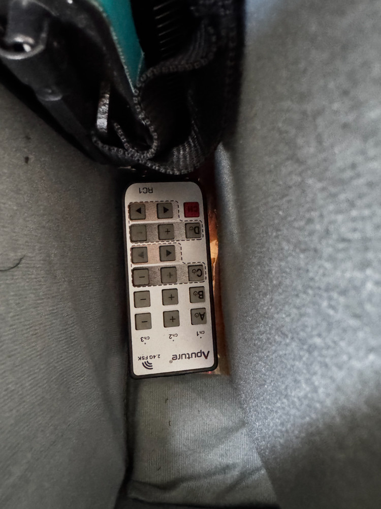 Aputure LS C300D V-Mount LED Light - Mark 1