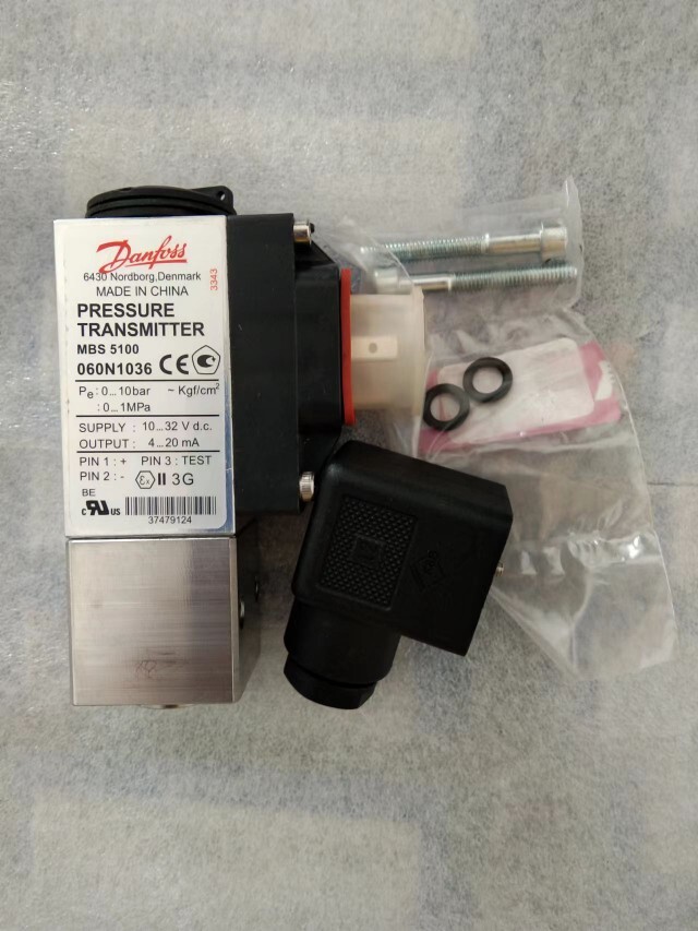 1pcs Danfoss MBS5100 060N1036 pressure sensor