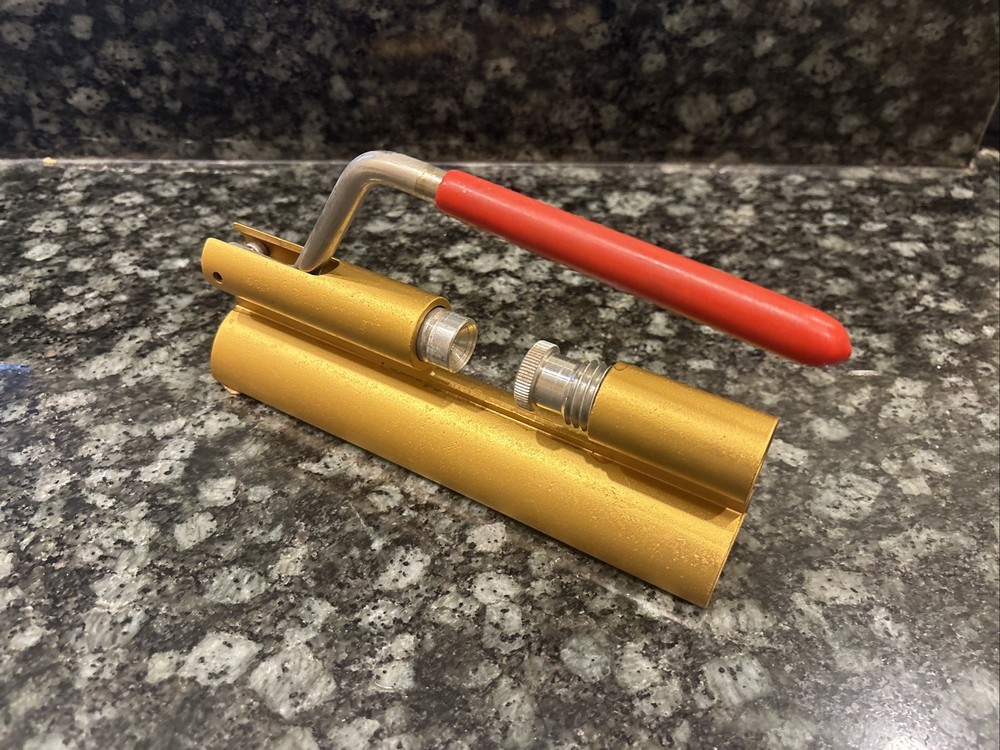 Unique And Functional Adjustable Metal Nut Cracker