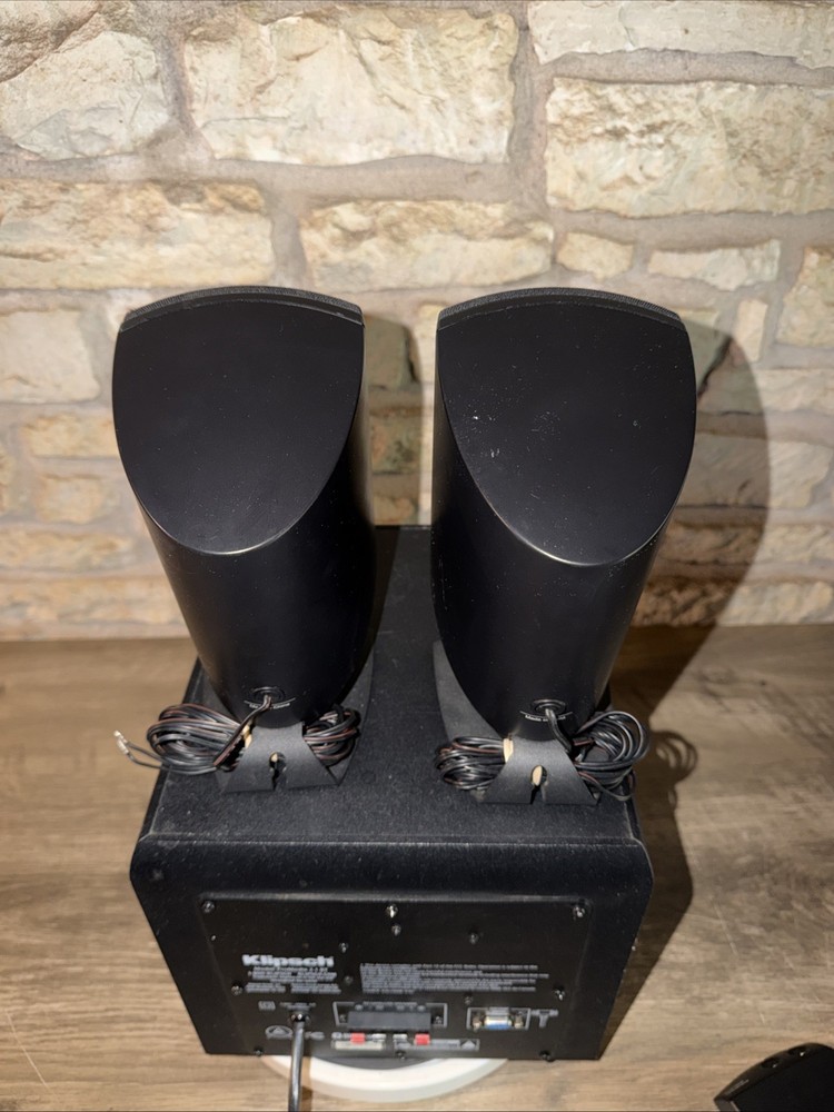 Klipsch ProMedia 2.1 THX® Bluetooth Certified Computer Speaker System. Video!