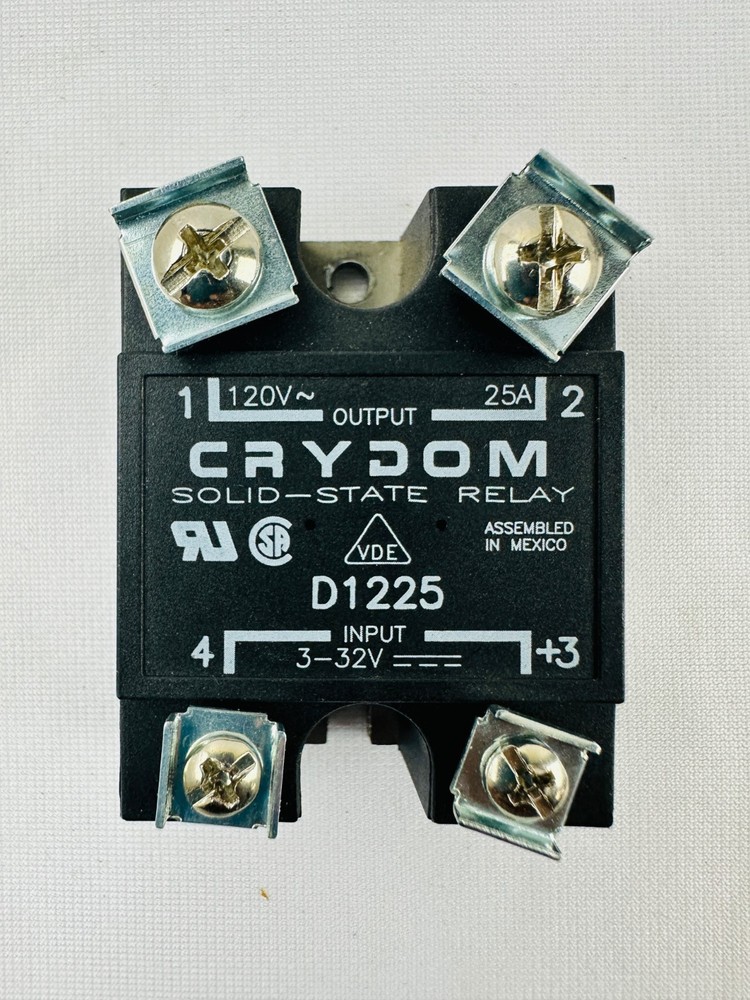 Crydom D1225 Solid-State Relay
