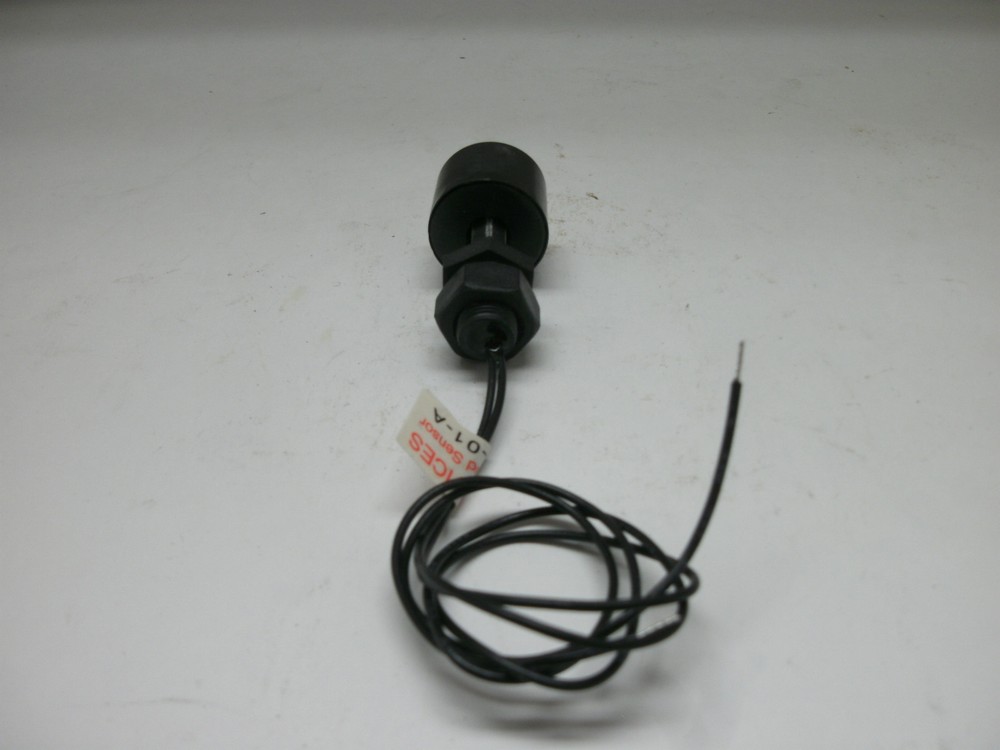 SRC DEVICES LSV-5-01-A LIQUID LEVEL SWITCH BODY MATERIAL PPS PORT STYLE NNB