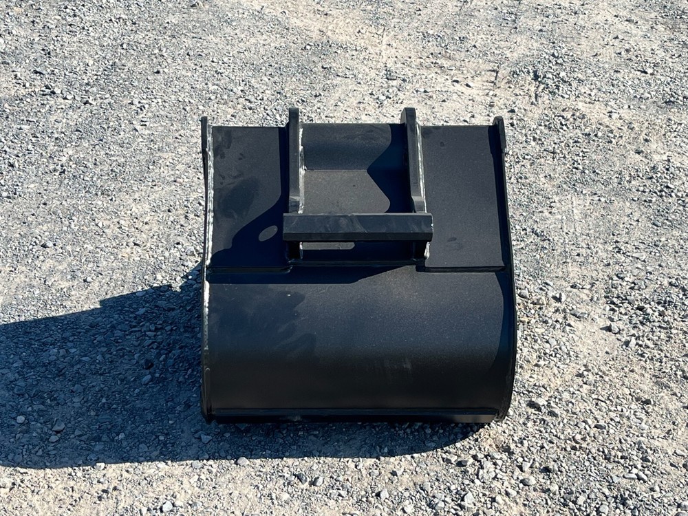 24" Bobcat X-Change Bucket for E45 & E50 & E55