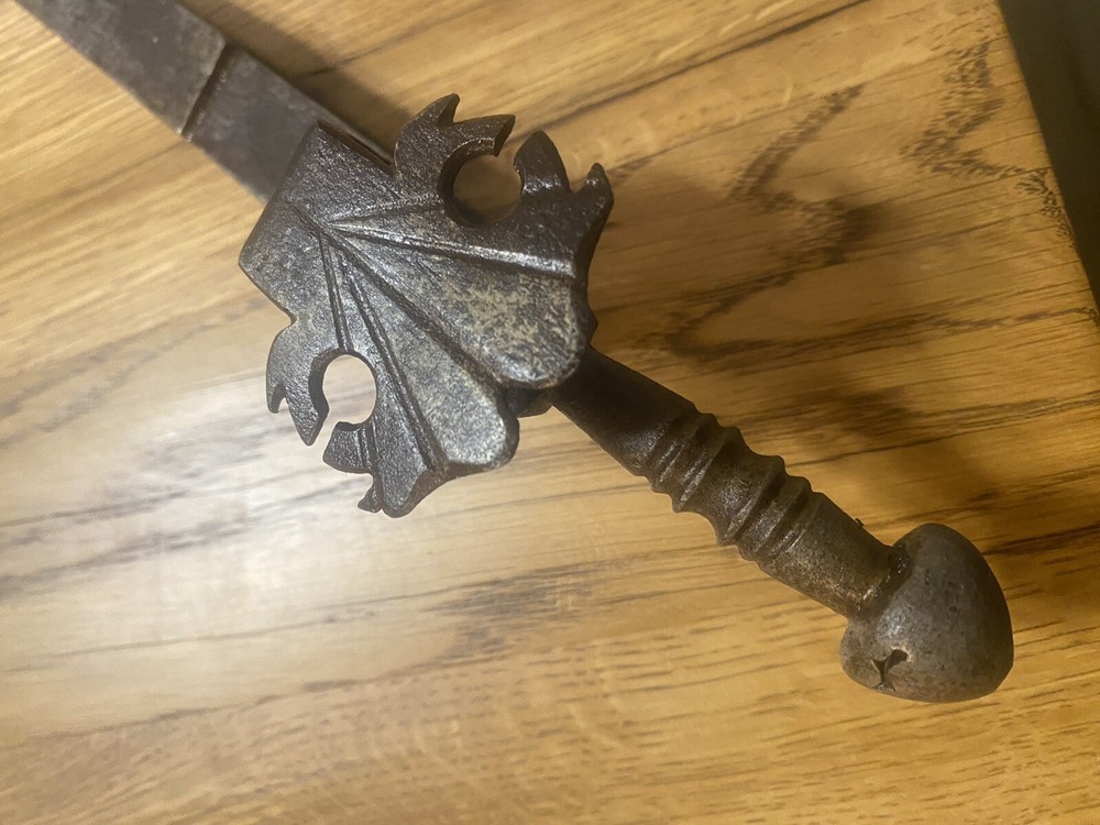 Antique Blacksmith Art Sword / Lock / Tool 15-17th