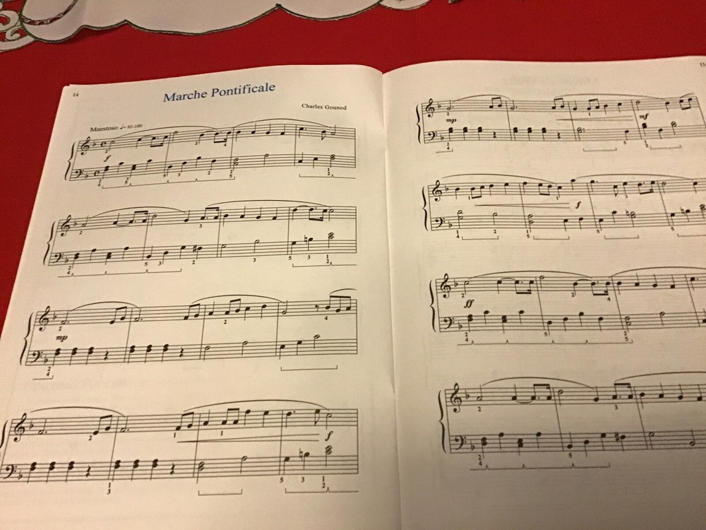 Easy Master Themes, Lev 3 (Various) Educational Piano