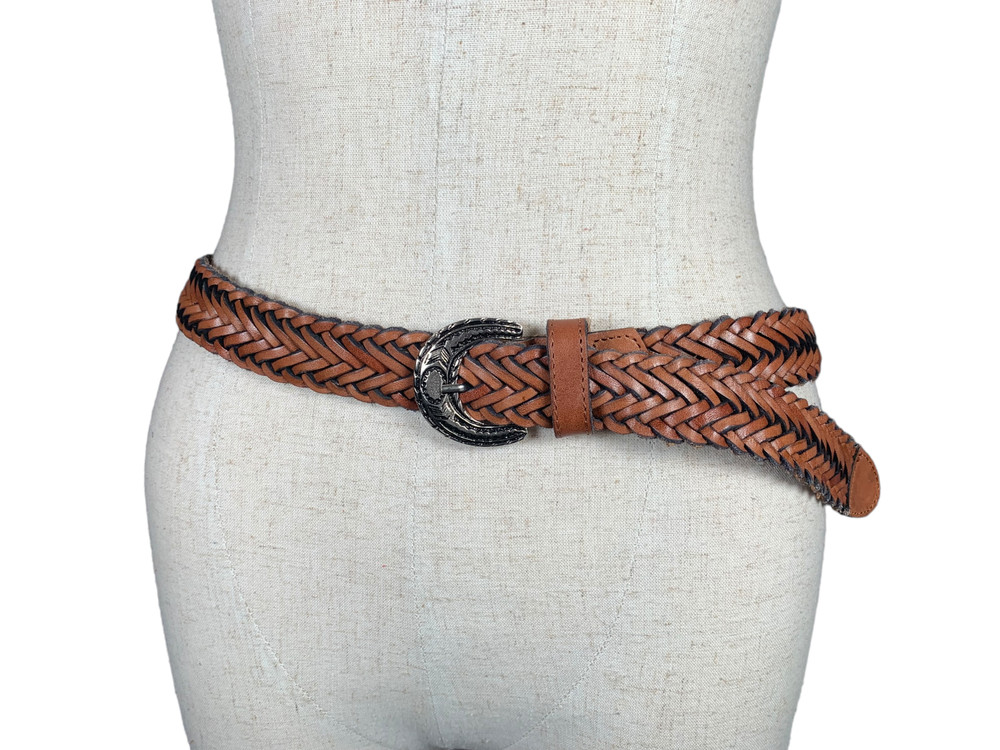 Vintage Womens Braided Belt Leather Brown Medium Solid Silver Tone Buckle Nice