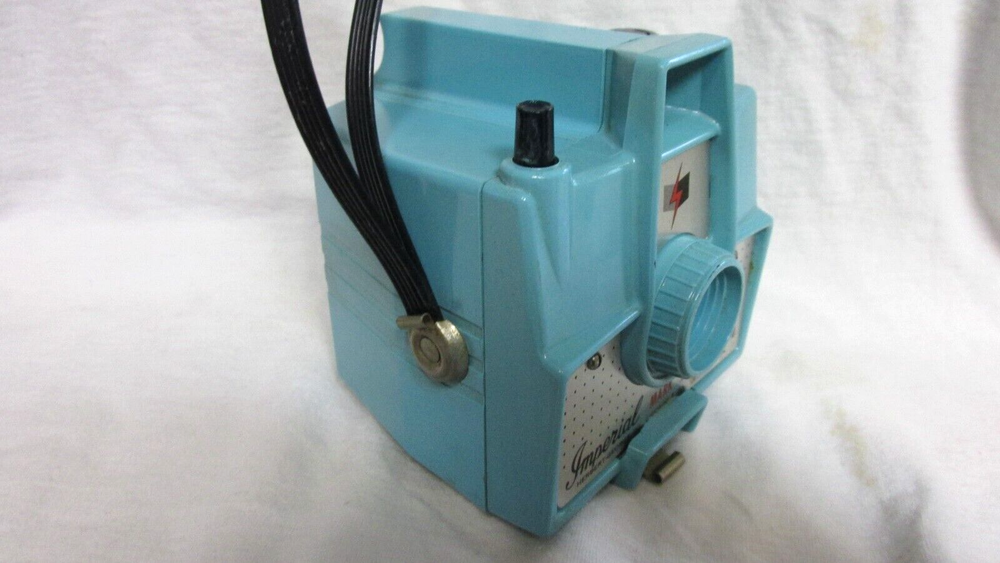 VINTAGE 1960s IMPERIAL MARK XII CAMERA