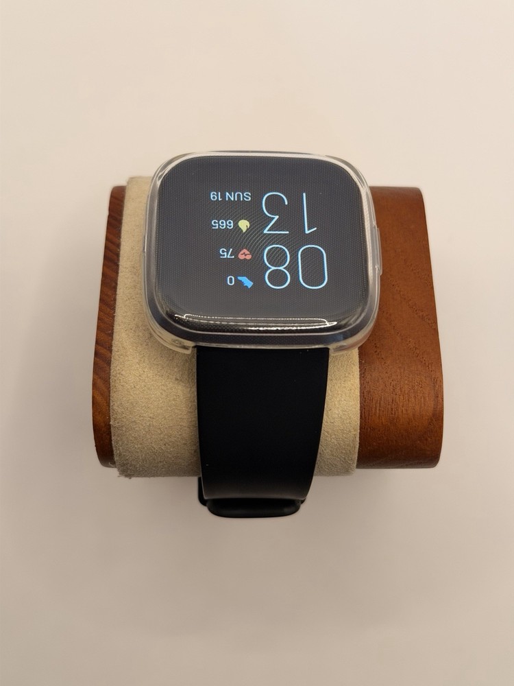 Fitbit Versa 2, Tested, Excellent, Charger Included, Case Protector