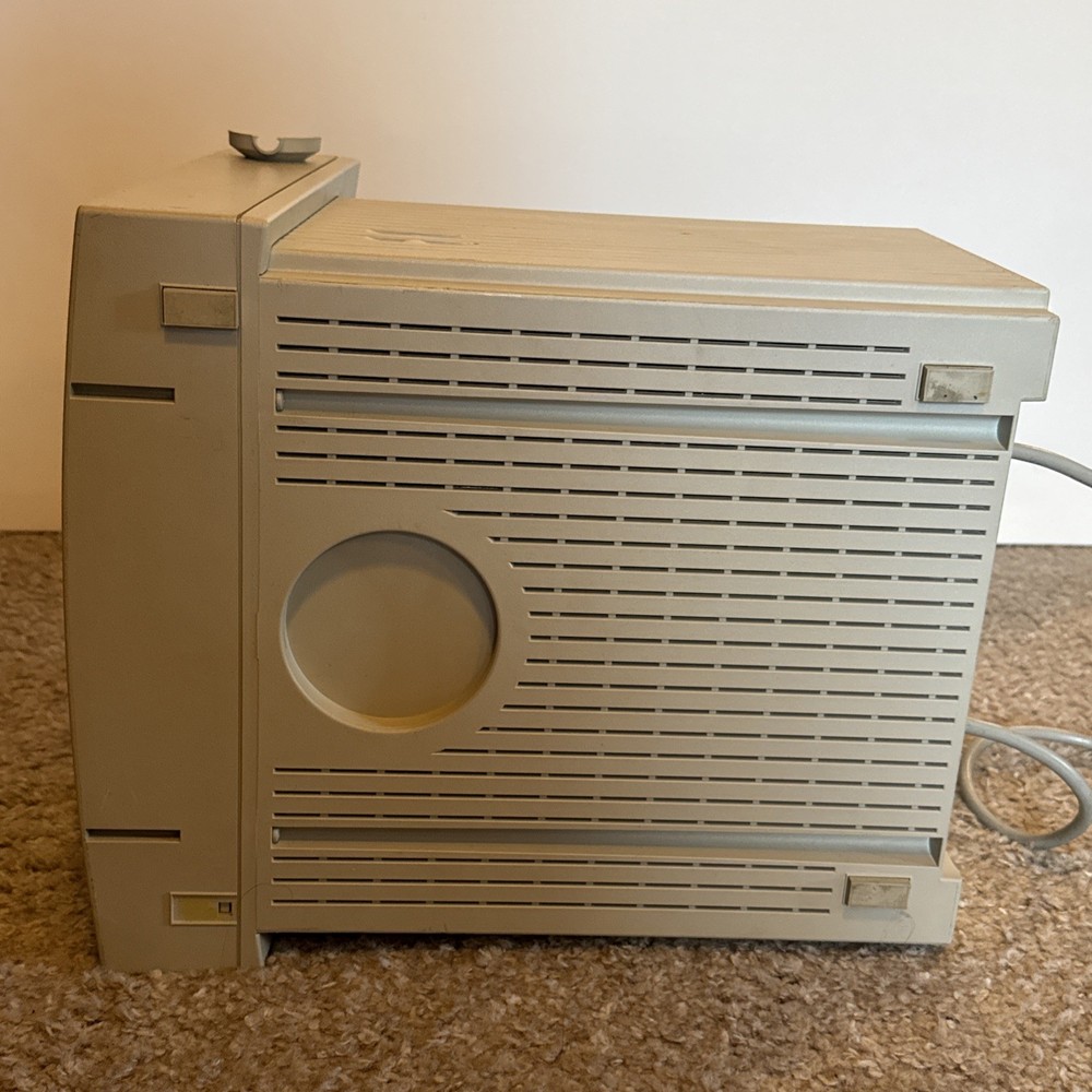Vintage Sept 1991 Apple Macintosh 12" RGB Display M1299 Untested, Powers On