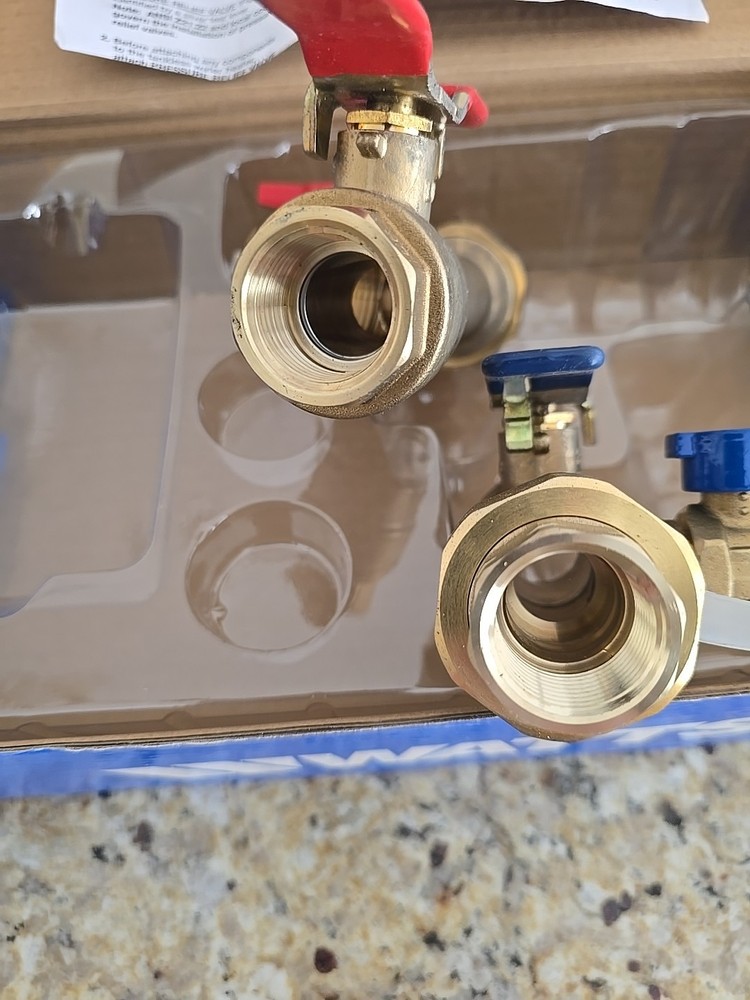 BRAND NEW Watts Tankless Water Heater Service Valve Kit LF TWH-FT-HCN