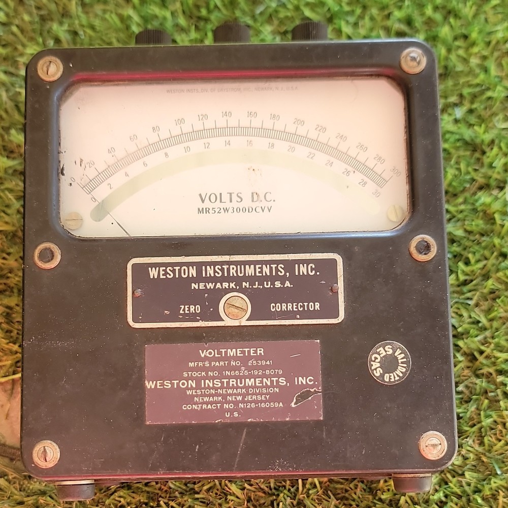 Weston Instruments 63941 DC Analog Voltmeter 0-300V