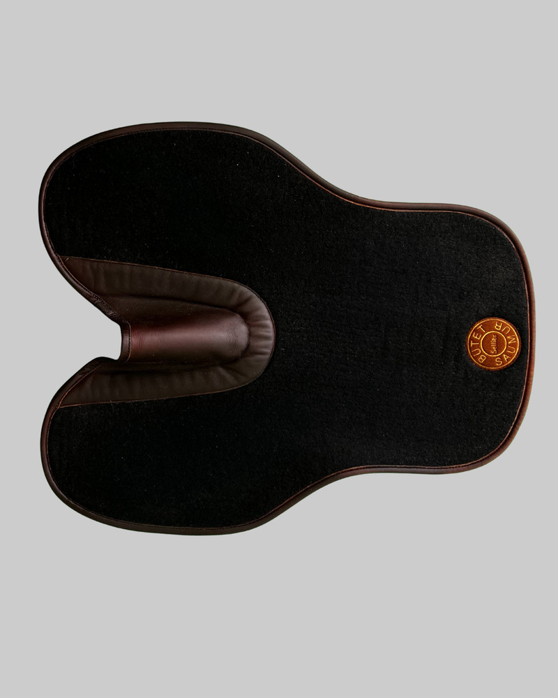Black Butet Shock Absorber Pad
