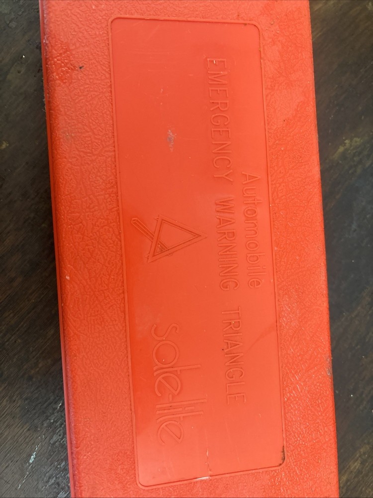 Automobile Emergency Warning Triangle Reflective Safety Triangle Model 71a-711