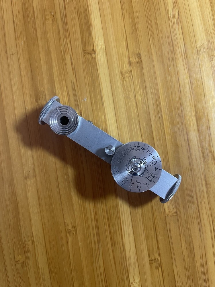 Bee Bee Range Finder