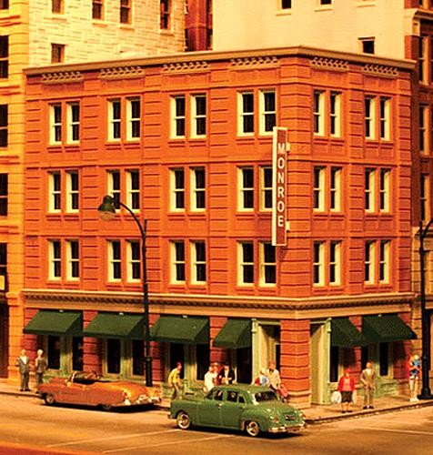 Lunde Studios 29 HO Scale The Monroe Corp. Resin Building Kit