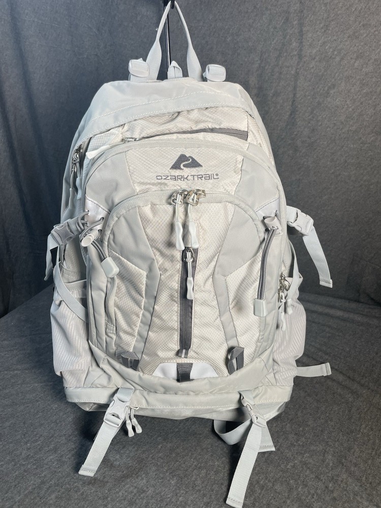 OZARK TRAIL KACHEMAK GREY SILVER 36L DAYPACK / BACKPACK